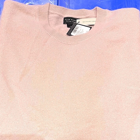 Signature Cashmere Crewneck Sweater- NewW/Tags- NEVER WORN- LIGHT PINK (SEE PIC) - Picture 6 of 6
